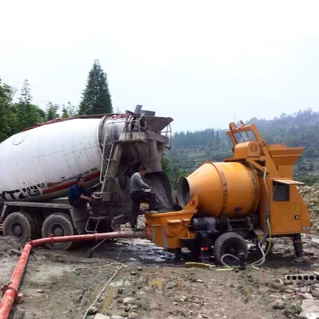 Concrete Mixer Machine - YG Aangepaste Betonmixer Met Pomp Machine