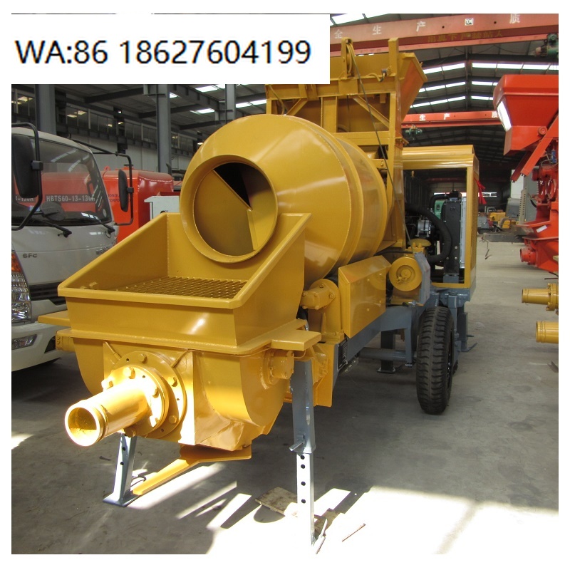 Concrete Mixer Machine - 15m³/h Zelfladende betonmixer met pomp, mobiele