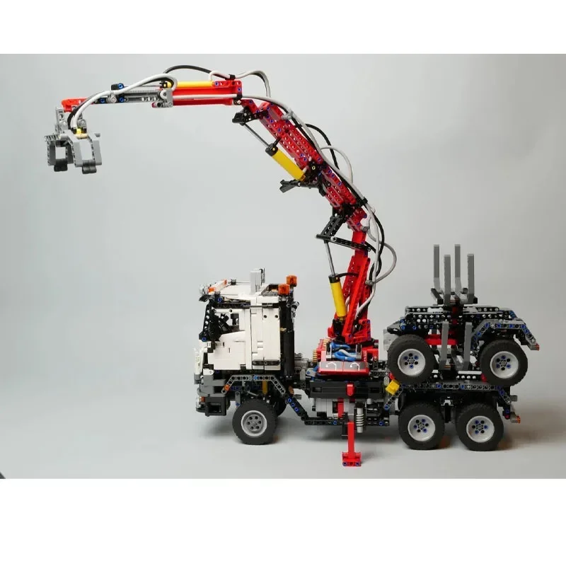 42043 Lange Houten Vrachtwagen - Heavy Equipment Lego recensie en prijs