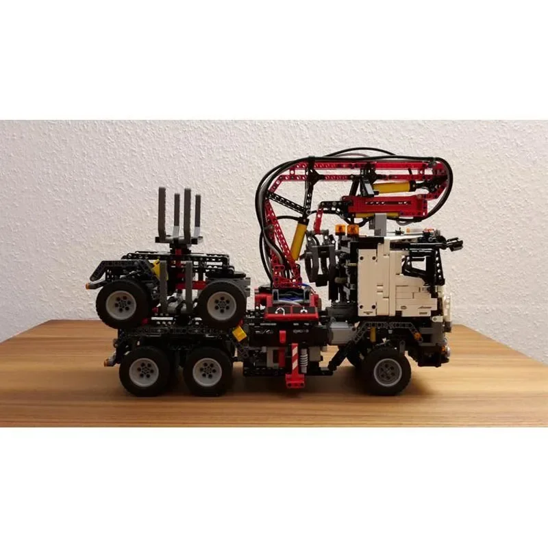 42043 Lange Houten Vrachtwagen - Heavy Equipment Lego recensie en prijs